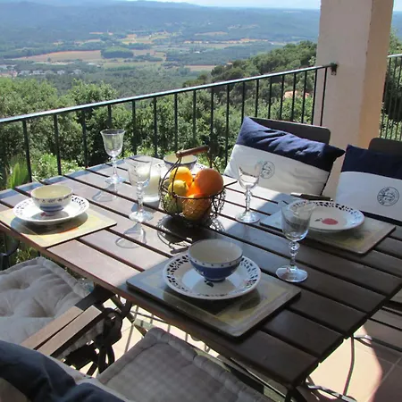 Sunny Costa Brava Getaway With Large Private Pool *